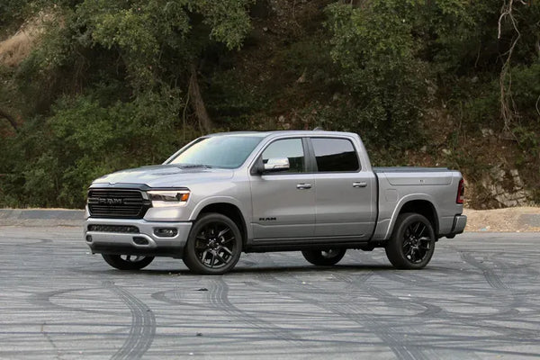Westin R5 Nerf Bars 09+ Ram 1500/2500/3500 Crew Cab (Stainless Steel)