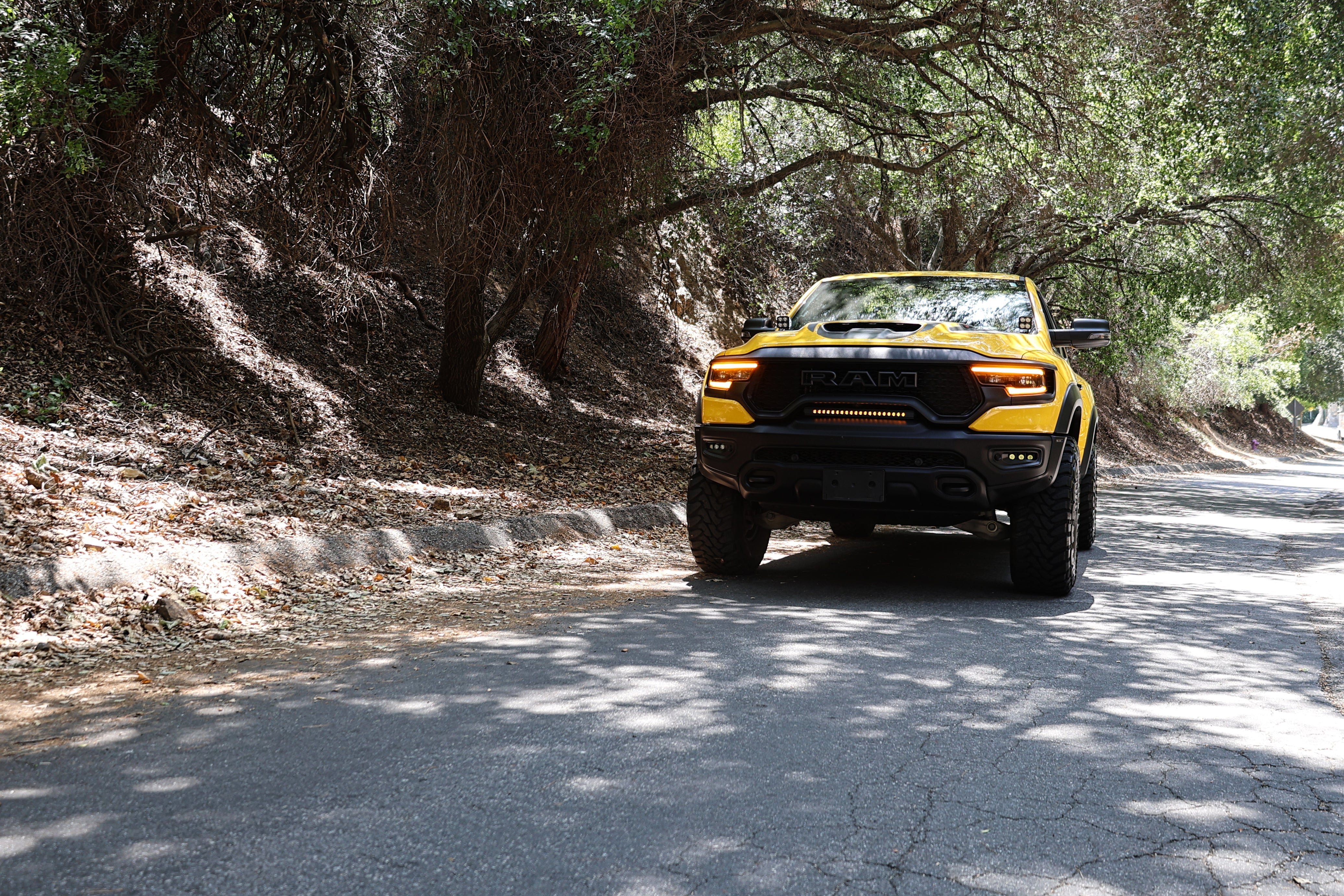 M&R Automotive 2021-2024 RAM 1500 TRX 23in Light Bar - Slim