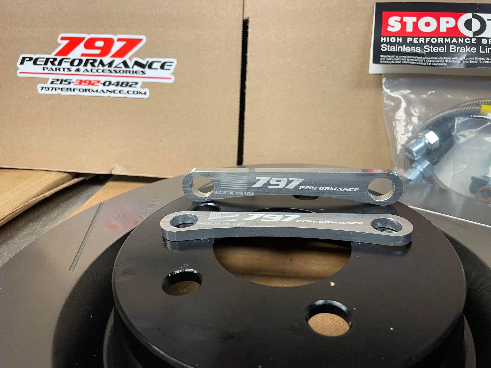 797 Performance - Bolt-On 2006-2023 Dodge  Charger/ Challenger/ 300/ Magnum Front RWD Brembo Conversion Kit