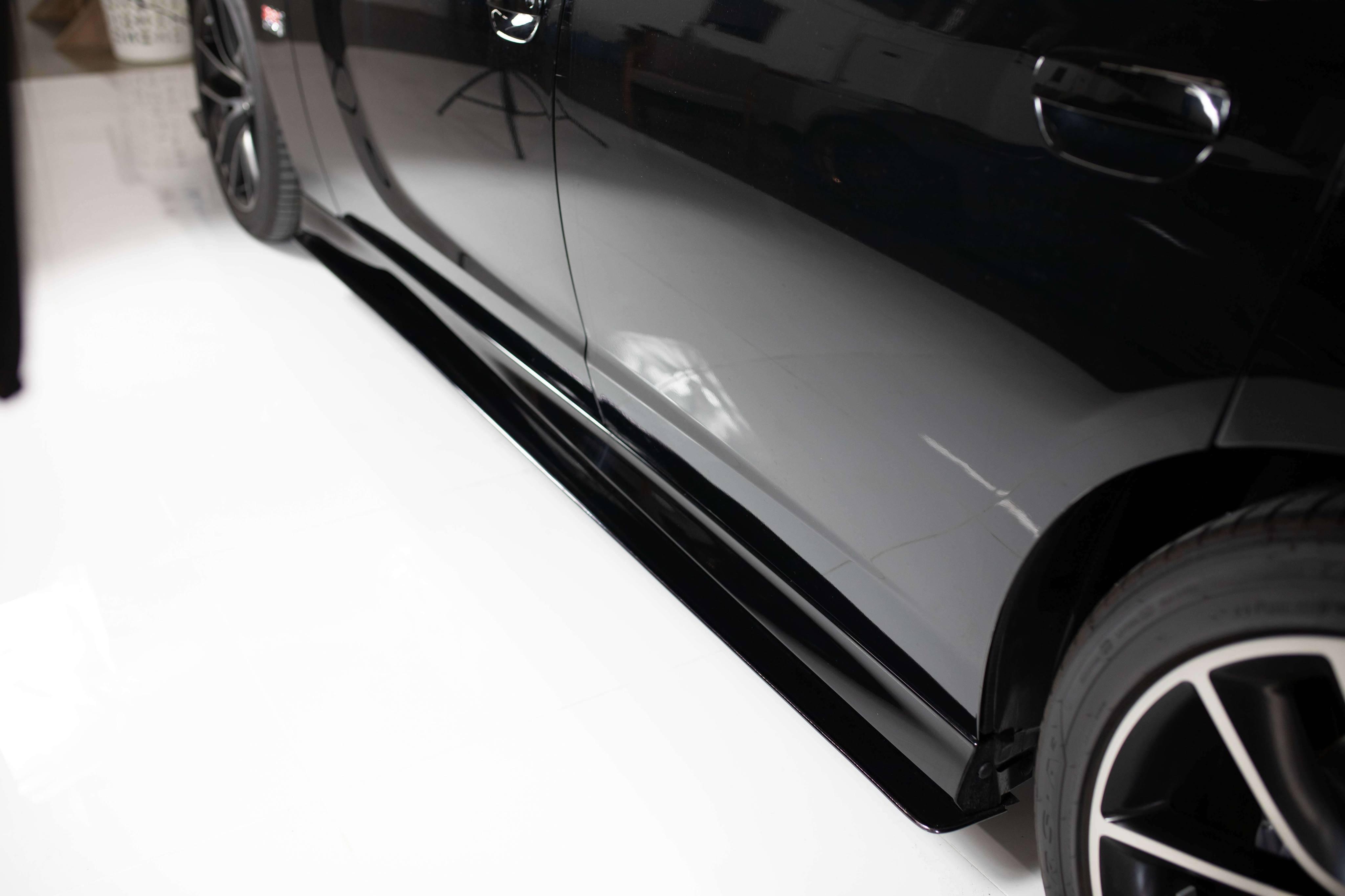 AeroflowDynamics 2015-2022 Dodge Charger Side Skirt V1 (Scatpack/Hellcat/Daytona)