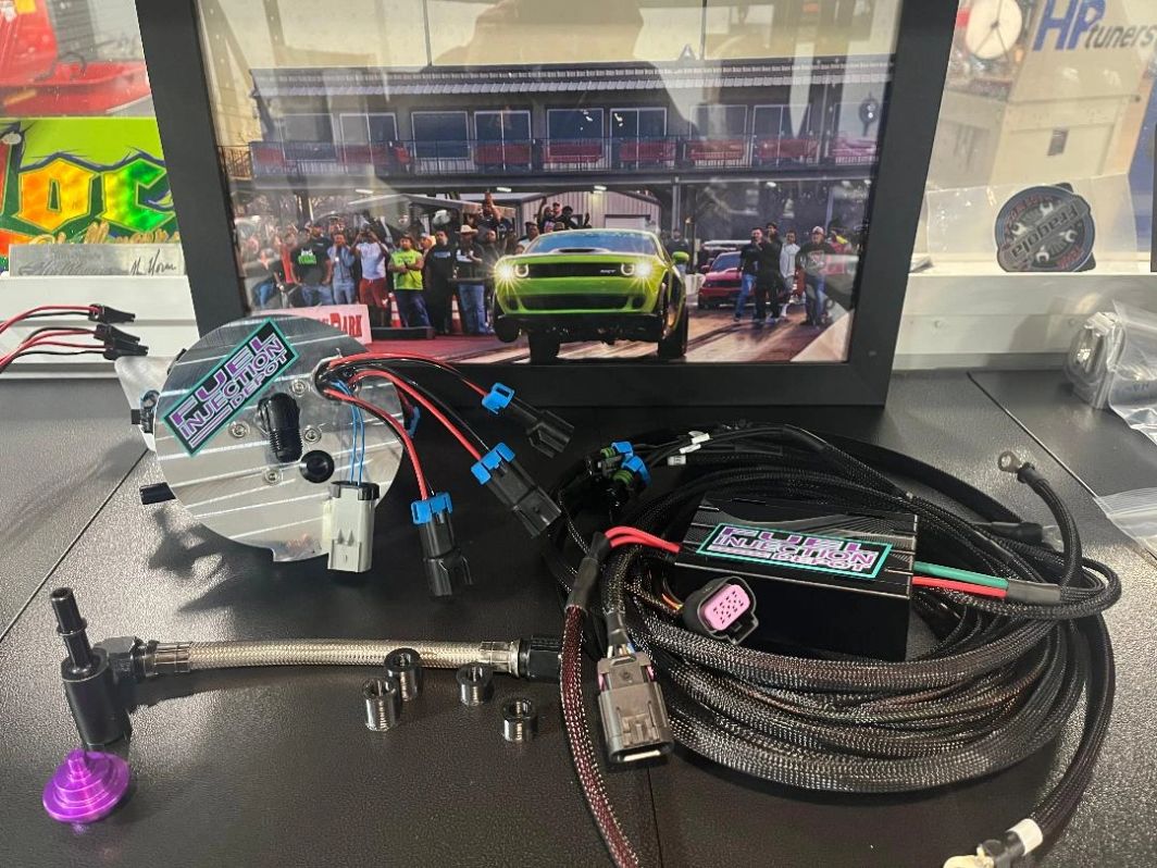 5.7, 6.1, and 6.4 returnless pulse-width-control fuel system