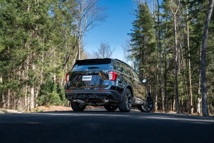 MBRP 20-25 Ford Explorer ST 3.0L Ecoboost SS 2.5in Dual Rear Exit w/ Carbon Fiber Quad Tips - T304