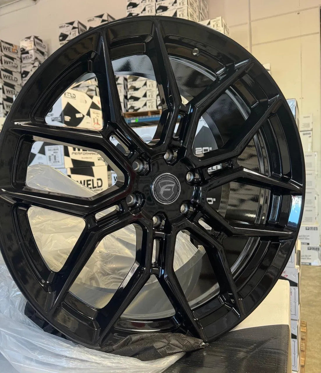 Forgestar X12 Gloss Black Wheel