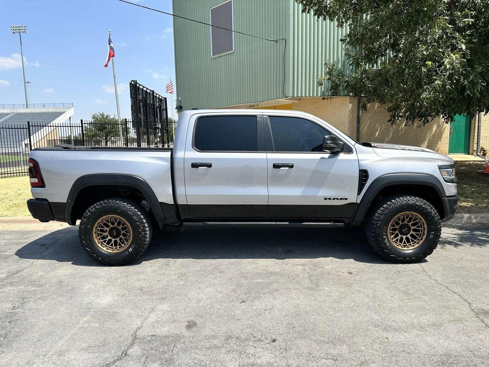 KMC KM722 Technic Matte Bronze Wheels