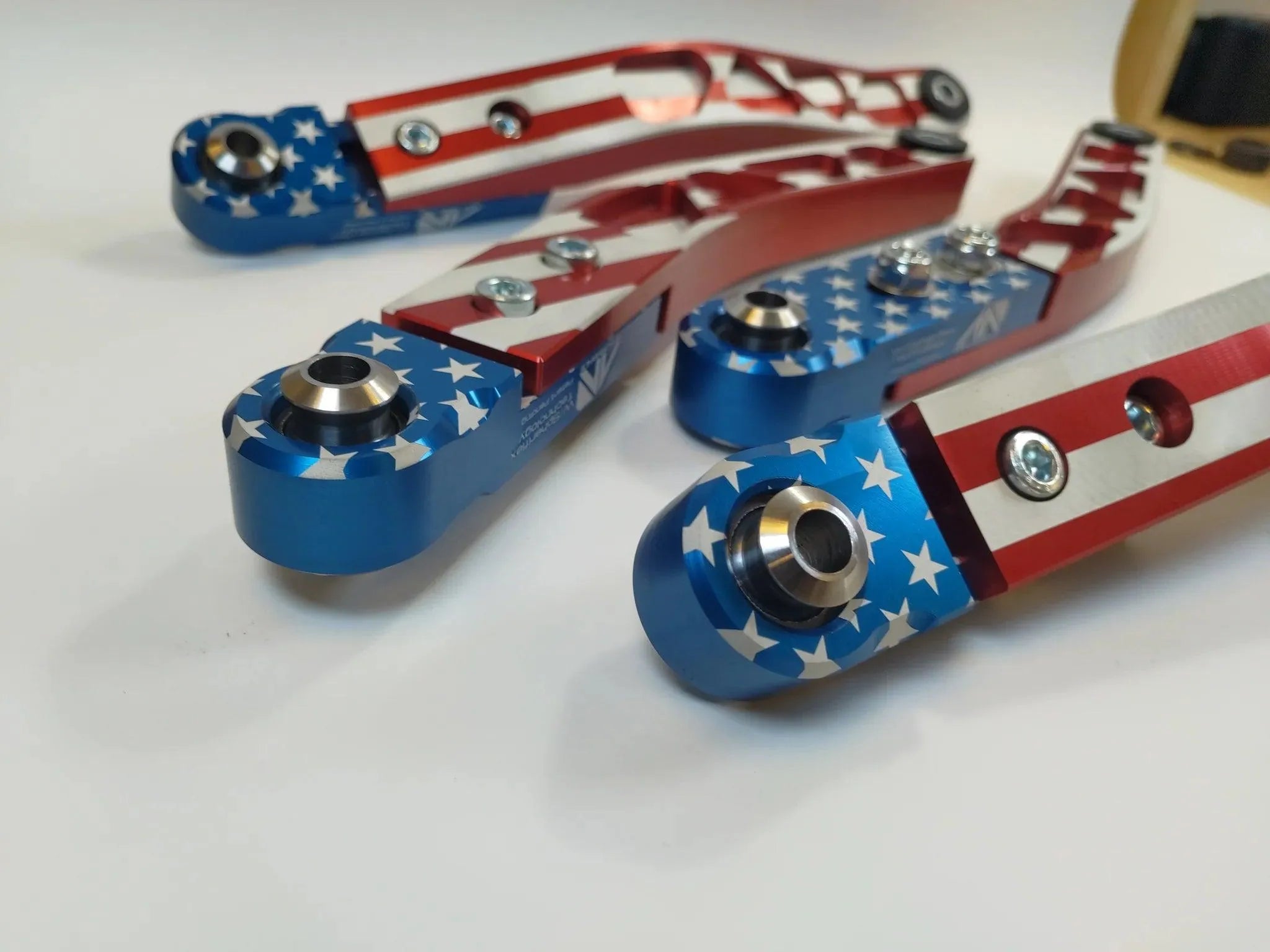 AAD WK2 DURANGO JEEP GRAND CHEROKEE REAR UPPER CONTROL ARMS