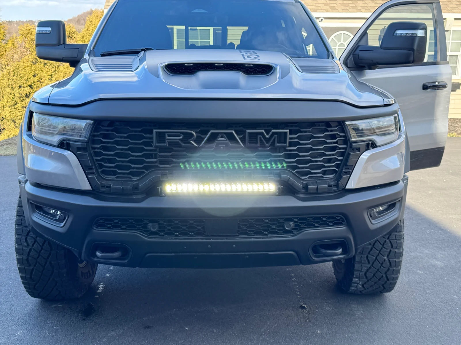 Rough Country 20 Inch Black Series LED Light Bar W/ Amber DRL