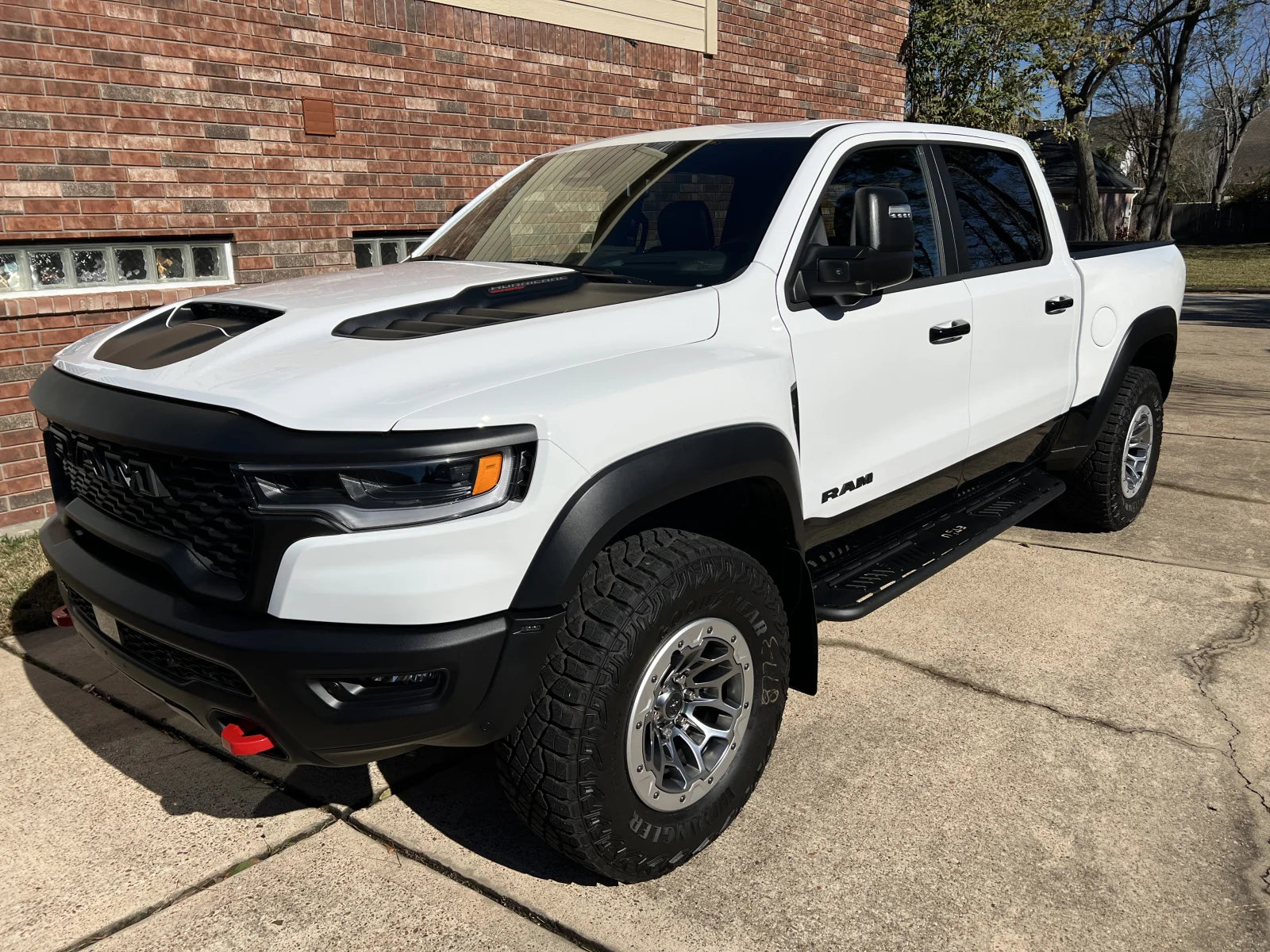N-Fab Roan Running Boards 2021-2027 Ram 1500, RHO & TRX