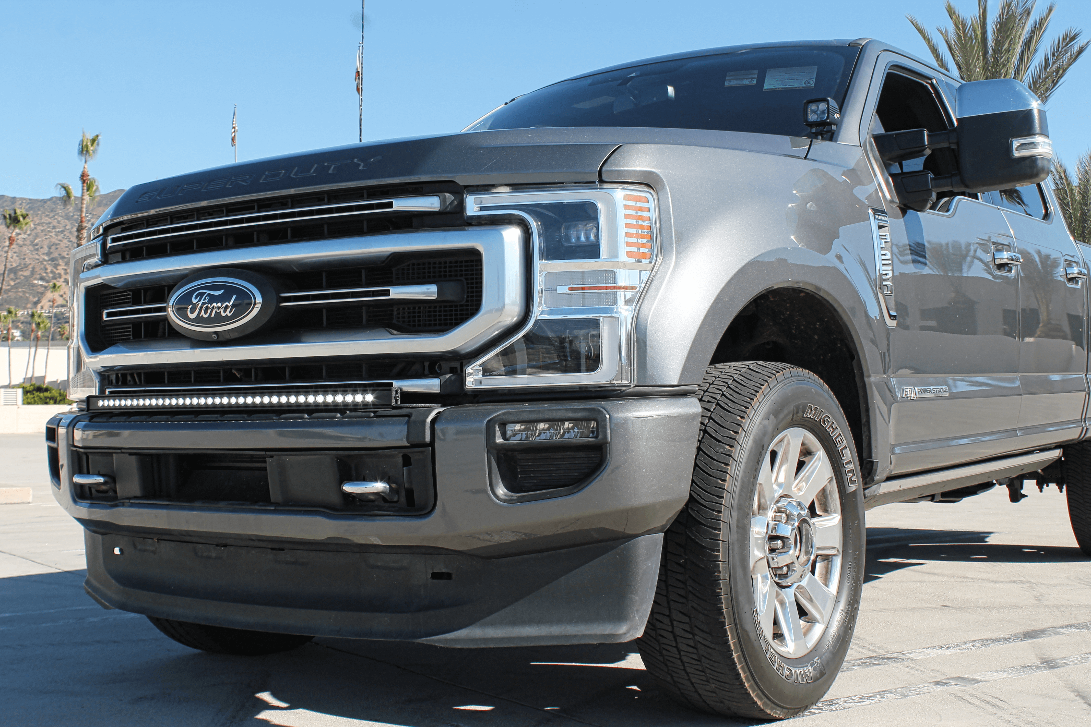 2020-2022 Ford Super Duty F250/F350/F450 40in Light Bar - Slim