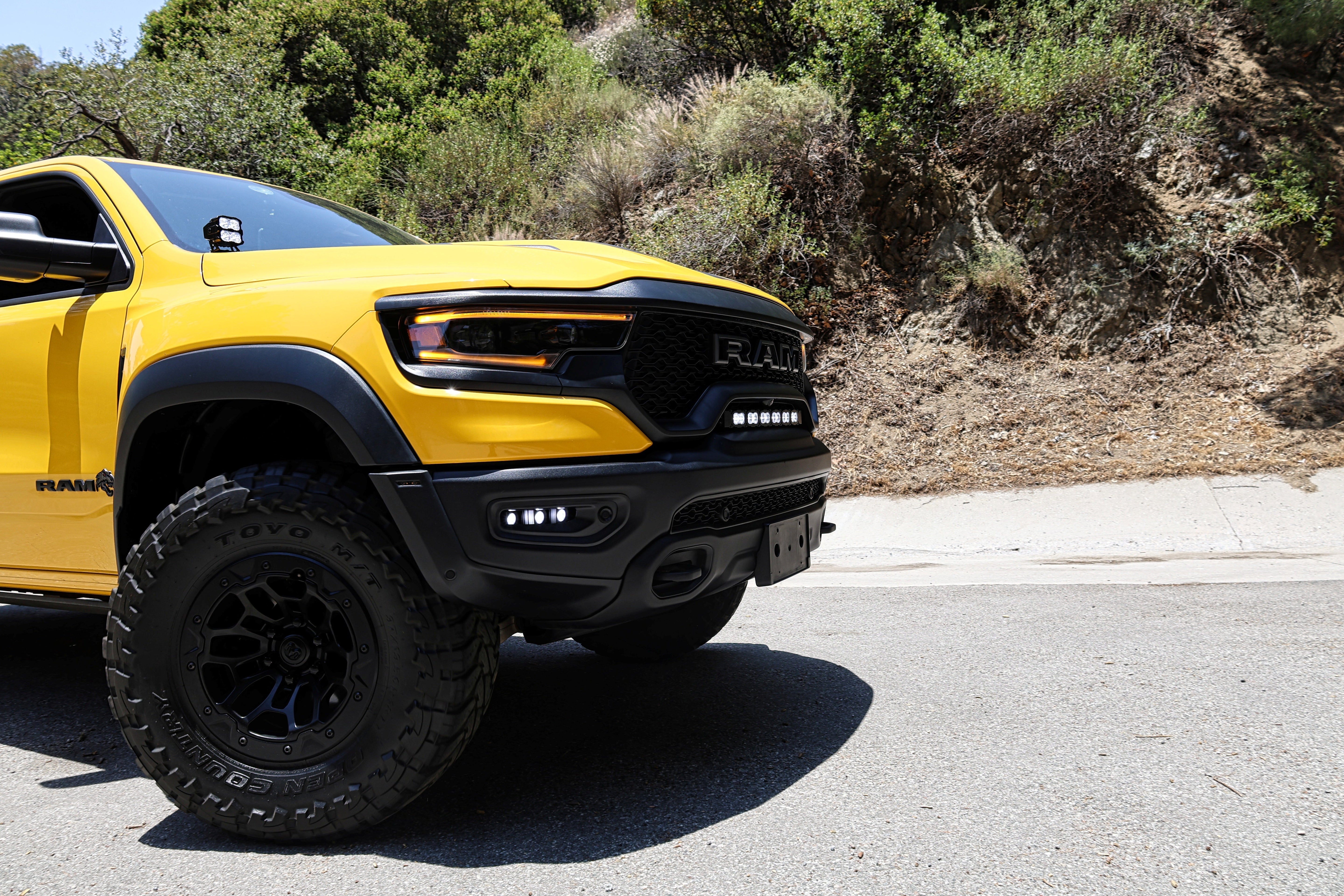 2021-24 RAM TRX 23in Light Bar PRO