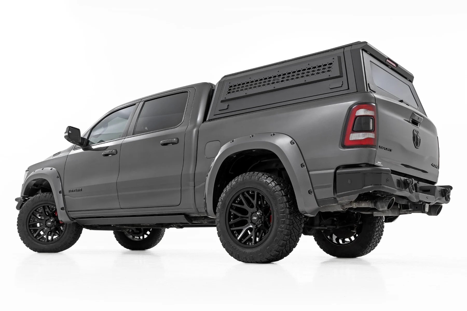 Rough Country Power Running Boards HT-Series | Crew Cab | Ram 1500, TRX & RHO 2019-2027