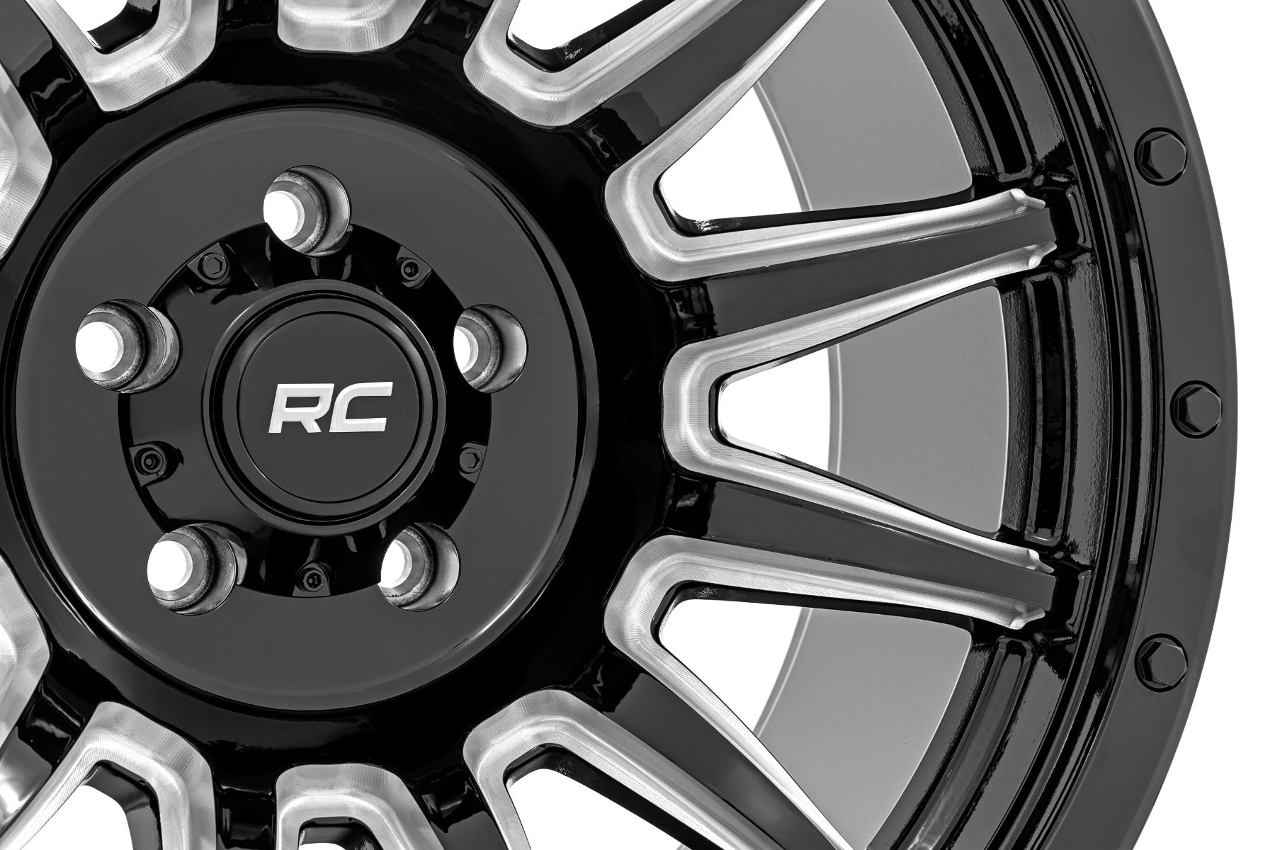 Rough Country 90 Series Wheel Gloss Black / Machined Spokes
