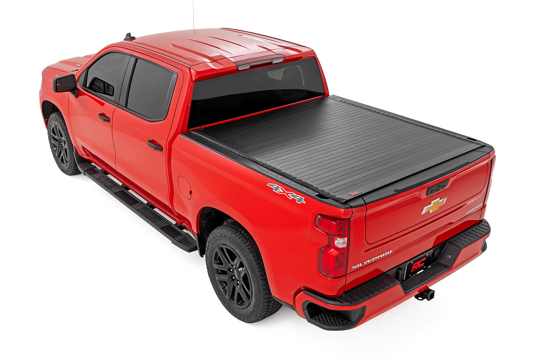 Rough Country Hard Roll Up Bed Cover | 5'10" Bed | Chevy/GMC Sierra 1500 (19-26)/Silverado 1500 (19-26)