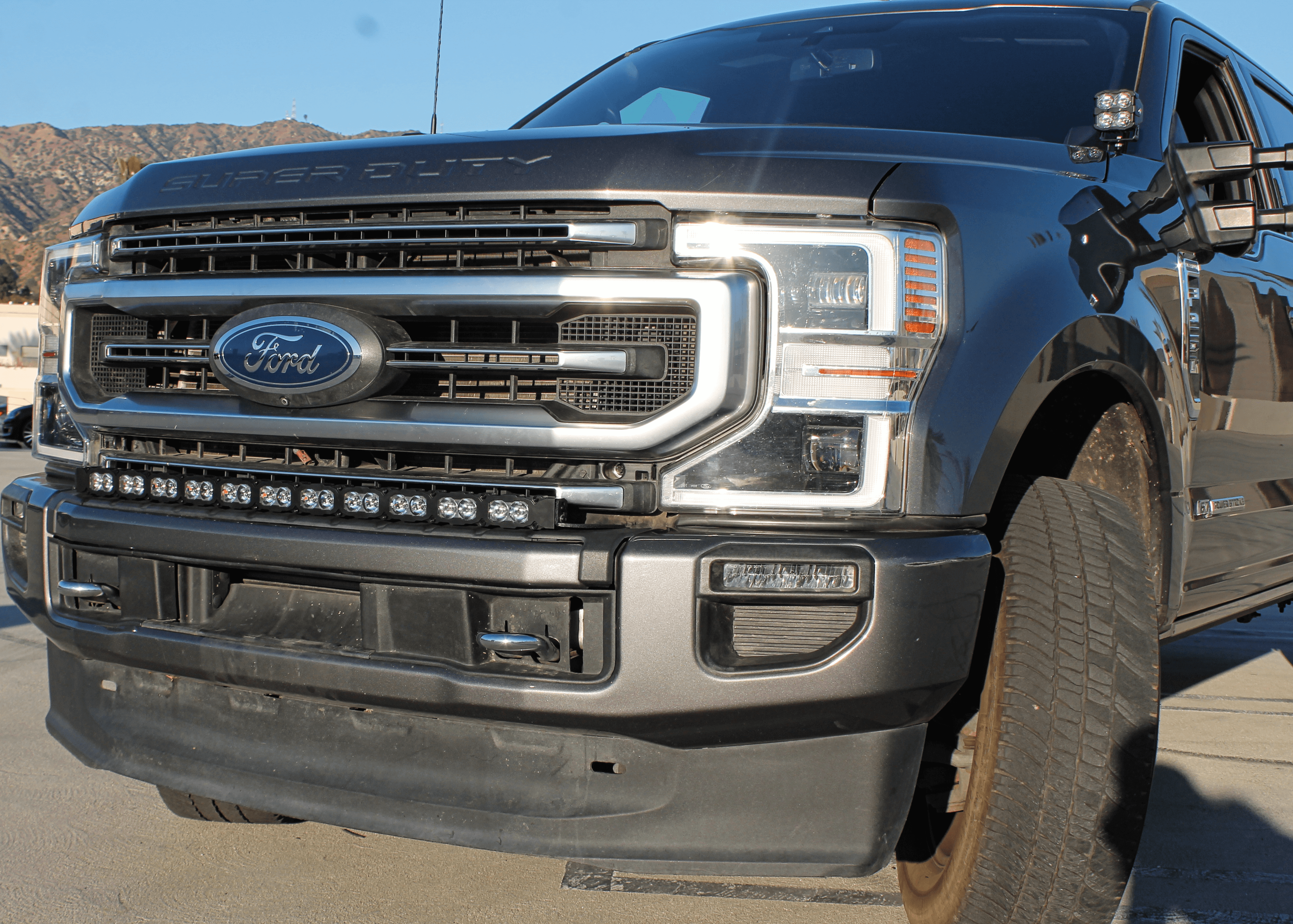 2020-22 Ford Super Duty F250 F350 F450 40in Light Bar PRO