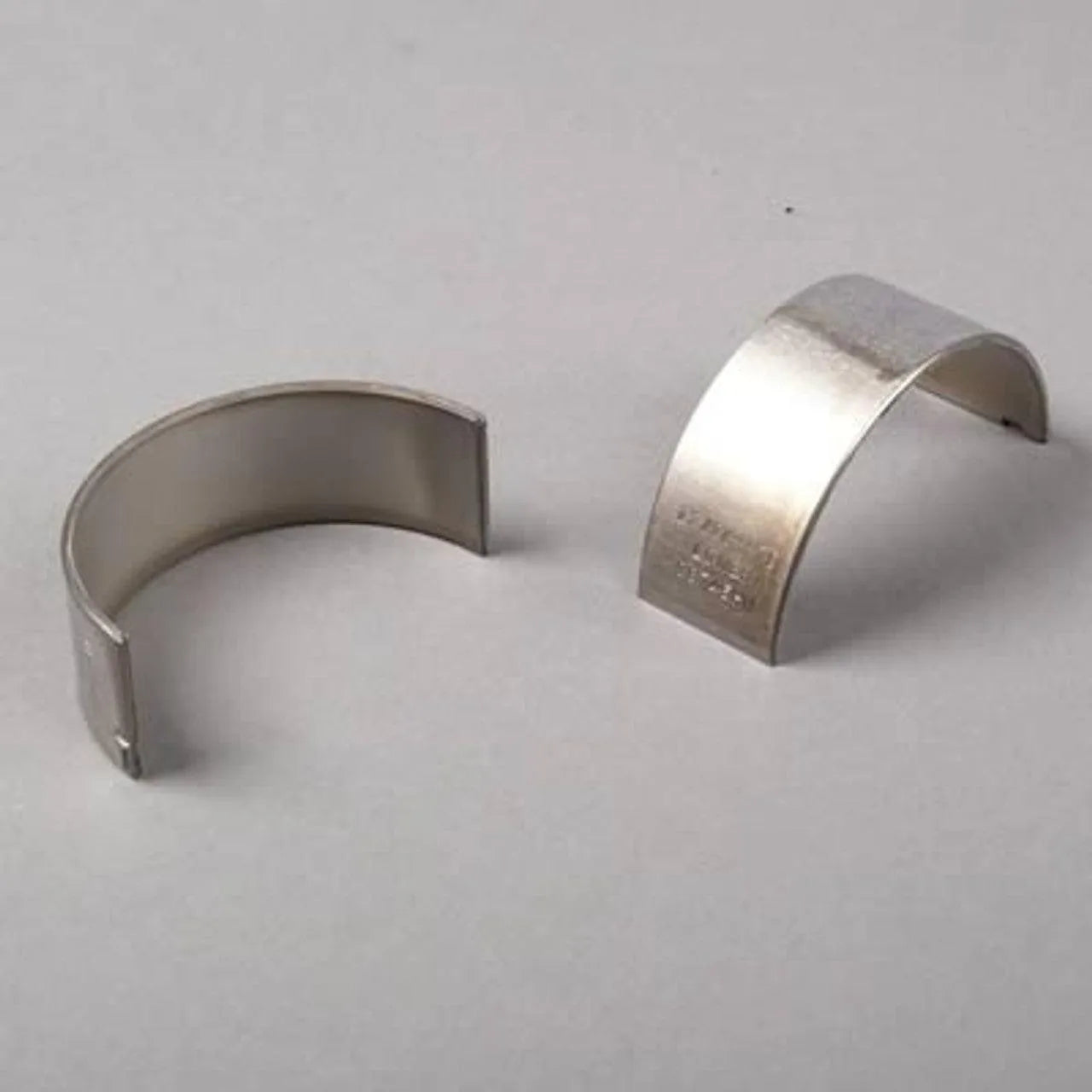 Clevite TM-77 Connecting Rod Bearing 2.100" Standard Size X8