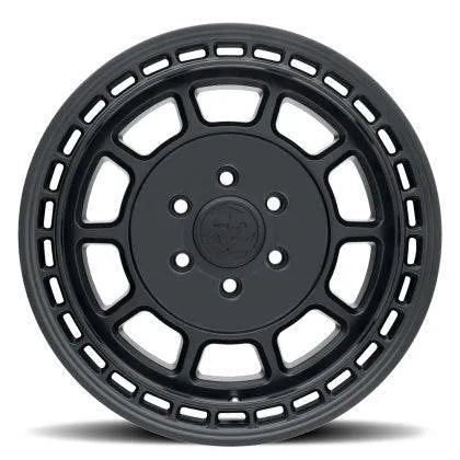 fifteen52 Traverse HD Wheel
