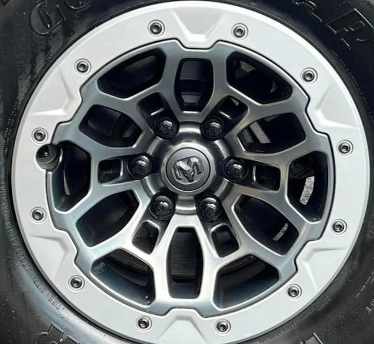 Gorilla Lug Nuts Black 2019-2025 Ram 1500 TRX & RHO
