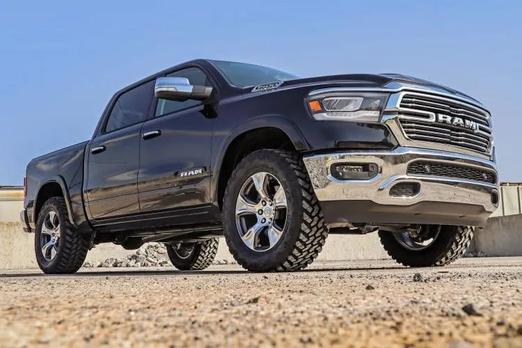 Rough Country M1 Adjustable Leveling Struts 2019-2023 Ram 1500