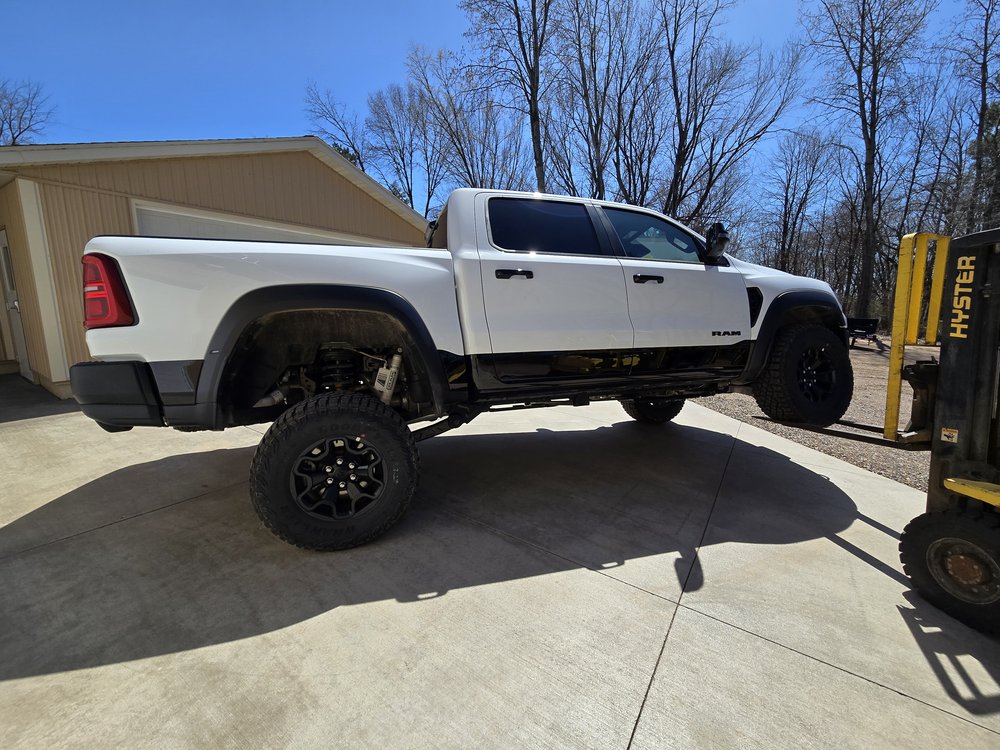 Timber Grove Enterprises 2021-2026 RAM 1500 TRX & RHO (GEN2) Rear ASAM Air Spring Kit (SQ7785000)