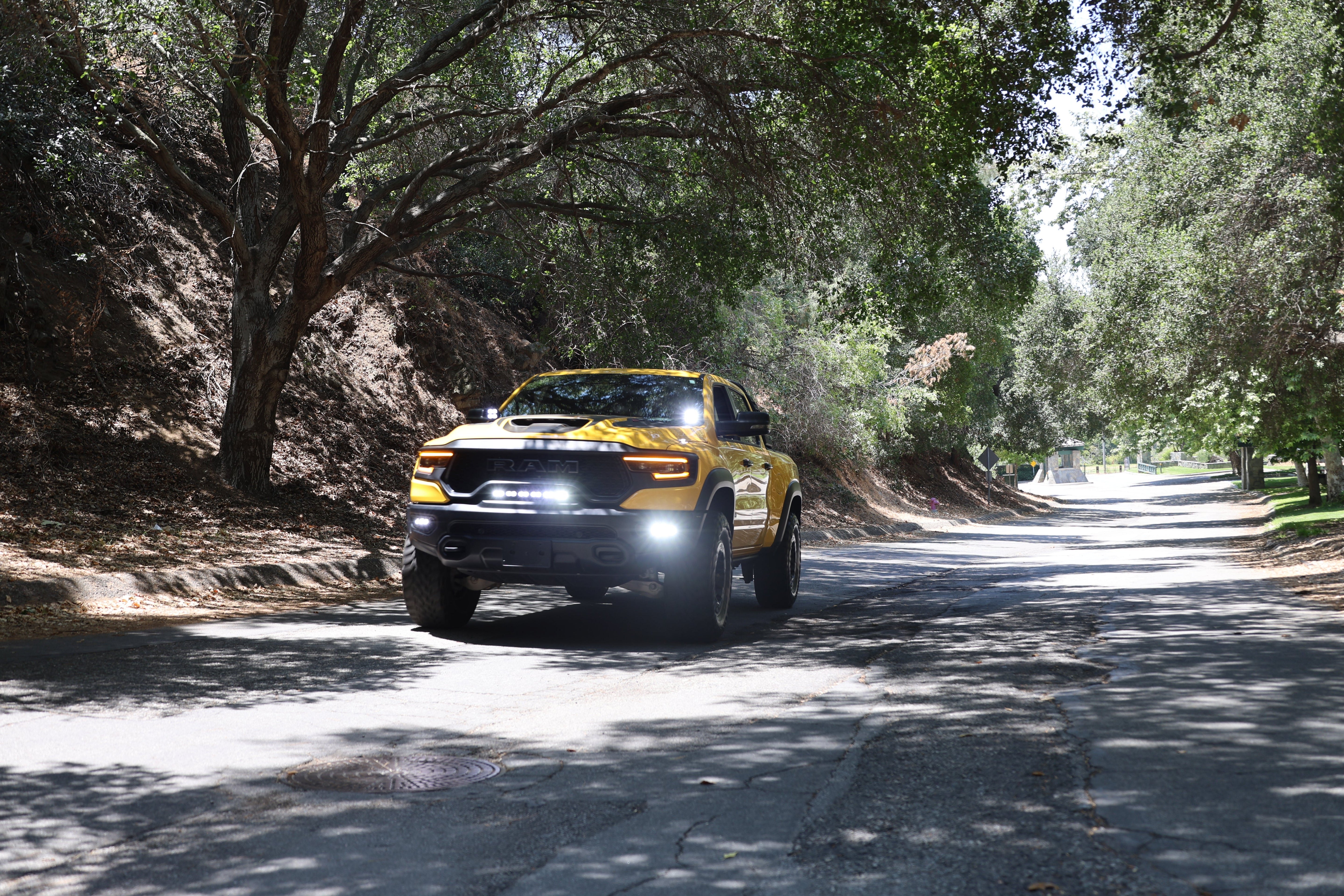 M&R Automotive 2021-2024 RAM 1500 TRX 23in Light Bar - PRO