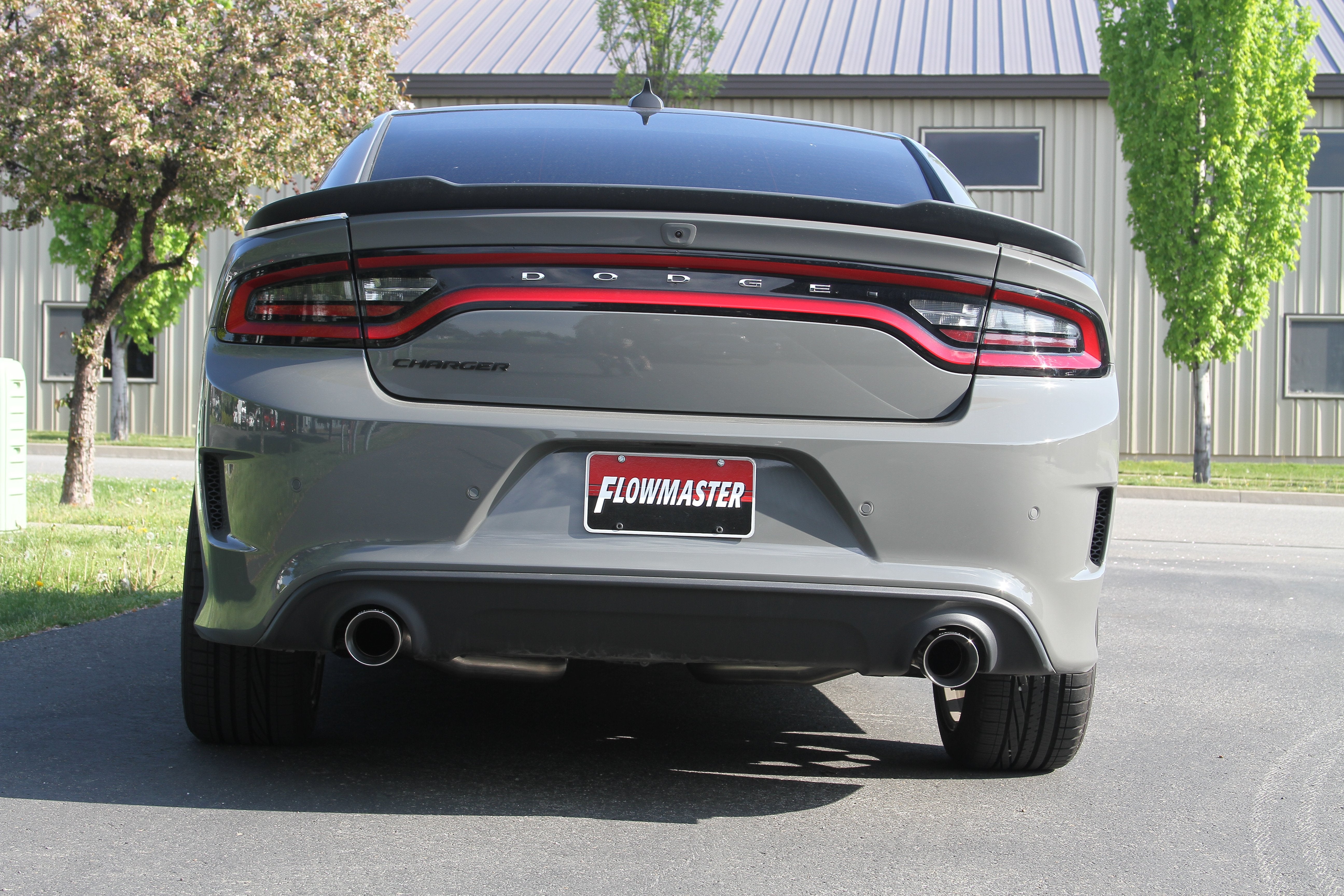 FLOWMASTER Outlaw CAT-BACK EXHAUST SYSTEM 2017-2023 Dodge Charger 5.7L