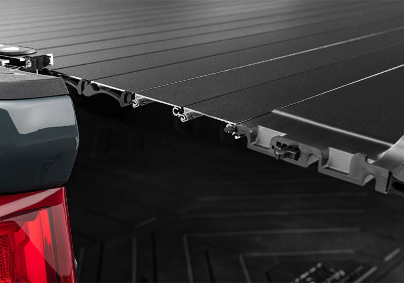 RealTruck 2019-2026 Dodge Ram 5ft 7in w/ Rambox FlushFit Electric Retractable Cover