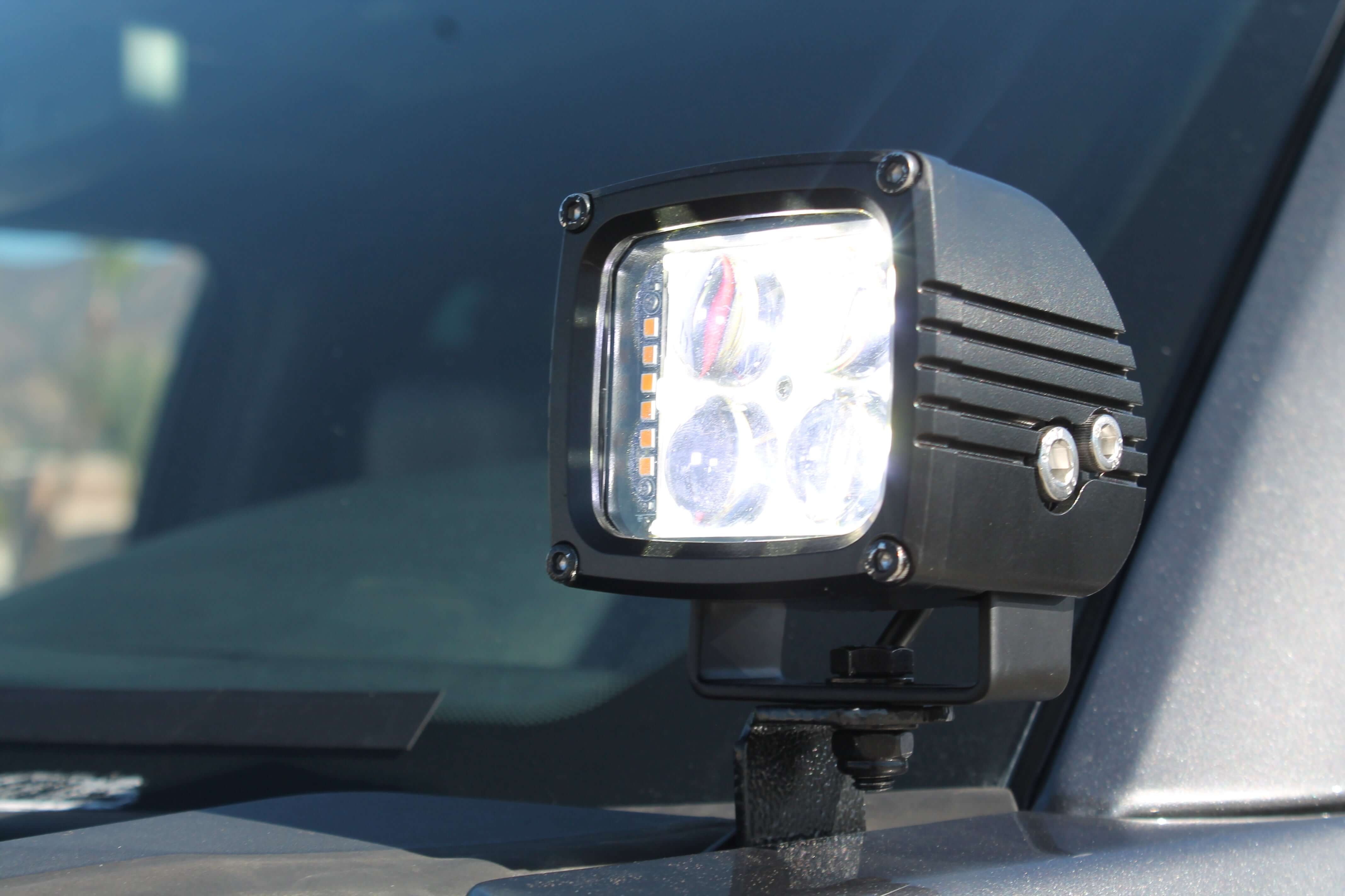 2020-2022 Ford Super Duty F250/350/450 Hood Mount Kit/Ditch Lights