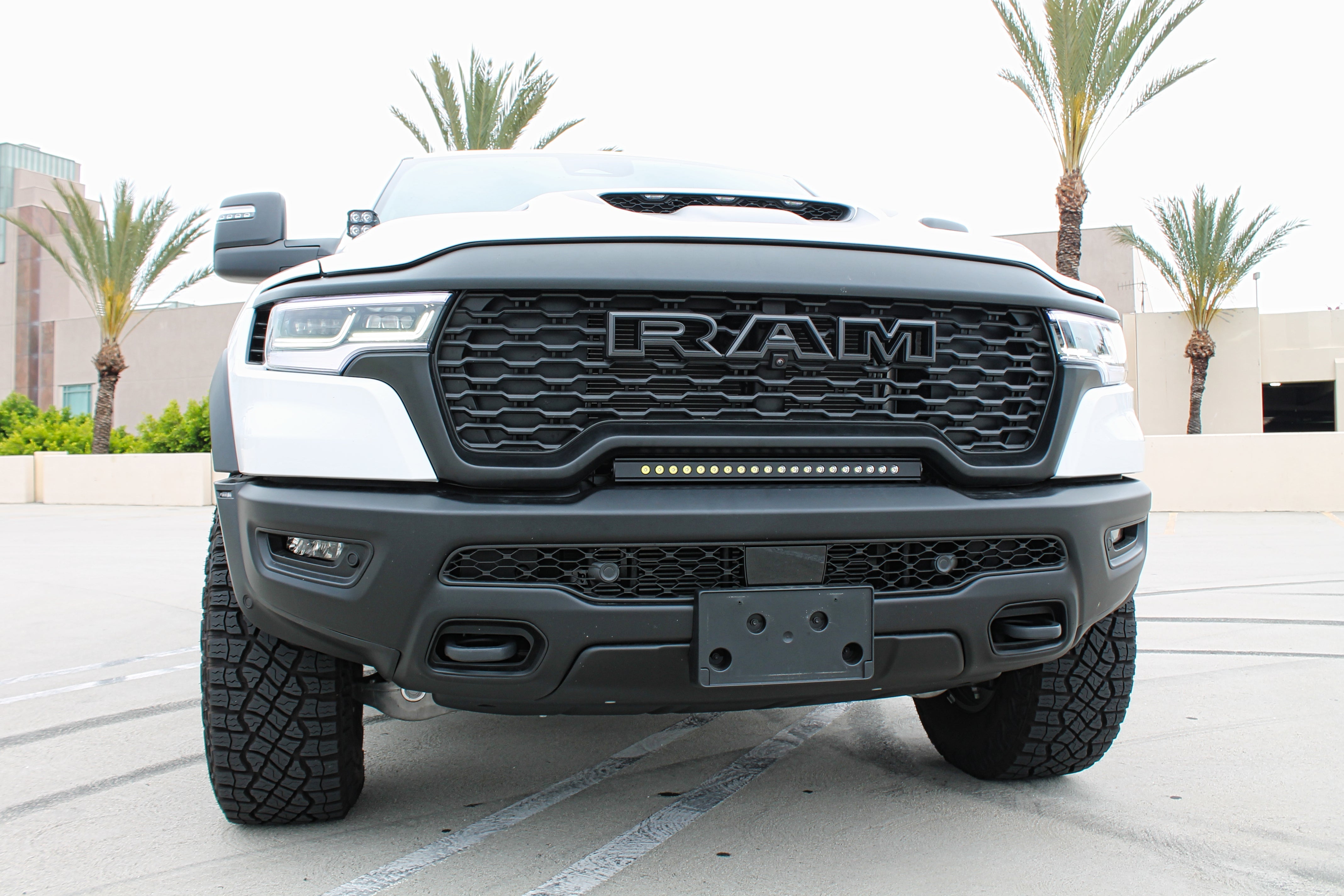 M&R Automotive 2025+ RAM 1500 RHO 23in Light Bar- Slim