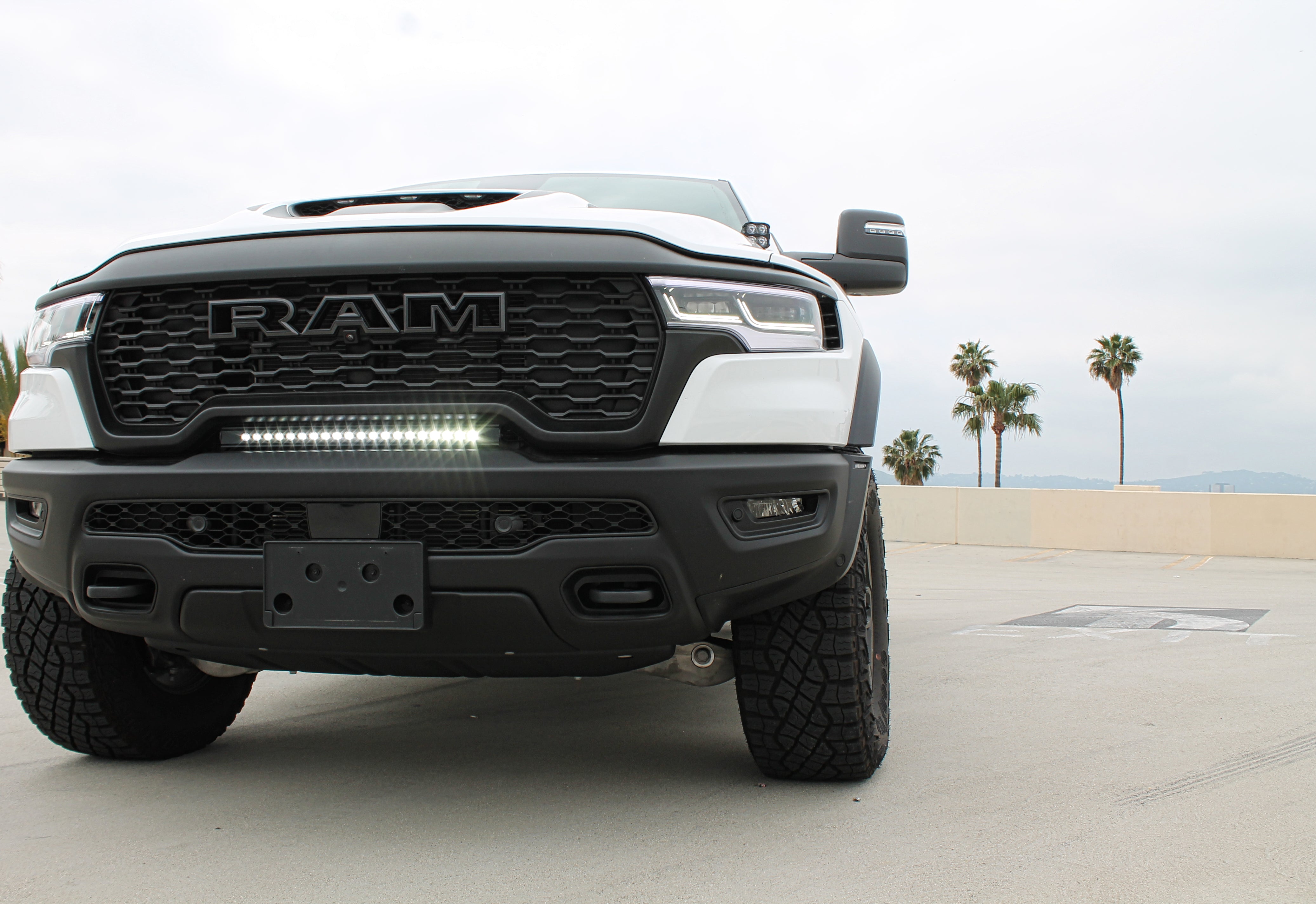 M&R Automotive 2025+ RAM 1500 RHO 23in Light Bar- Slim