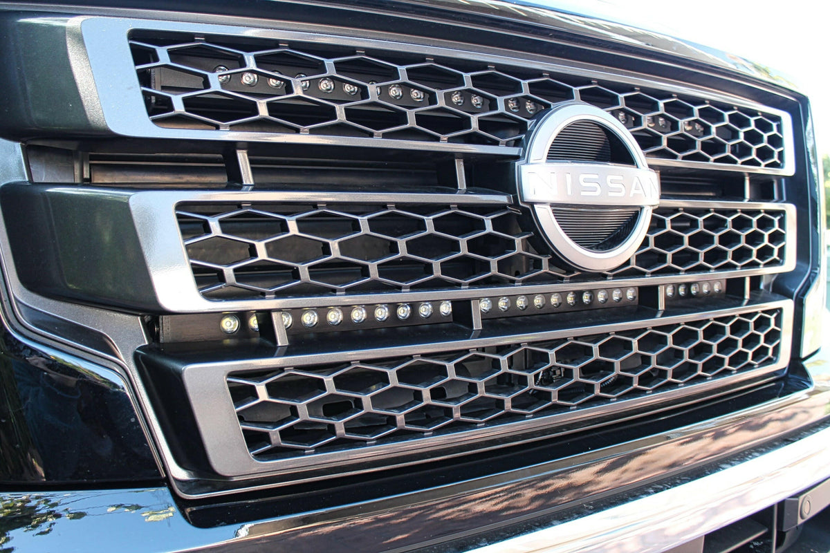 2017+ Nissan Titan Dual 30s Light Bars