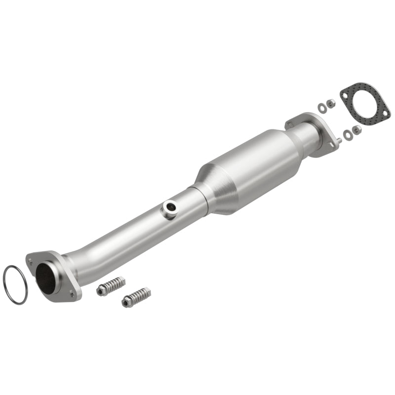 MagnaFlow 21-24 Jeep Grand Cherokee 3.6L Direct-Fit Catalytic Converter Left OEM Underbody