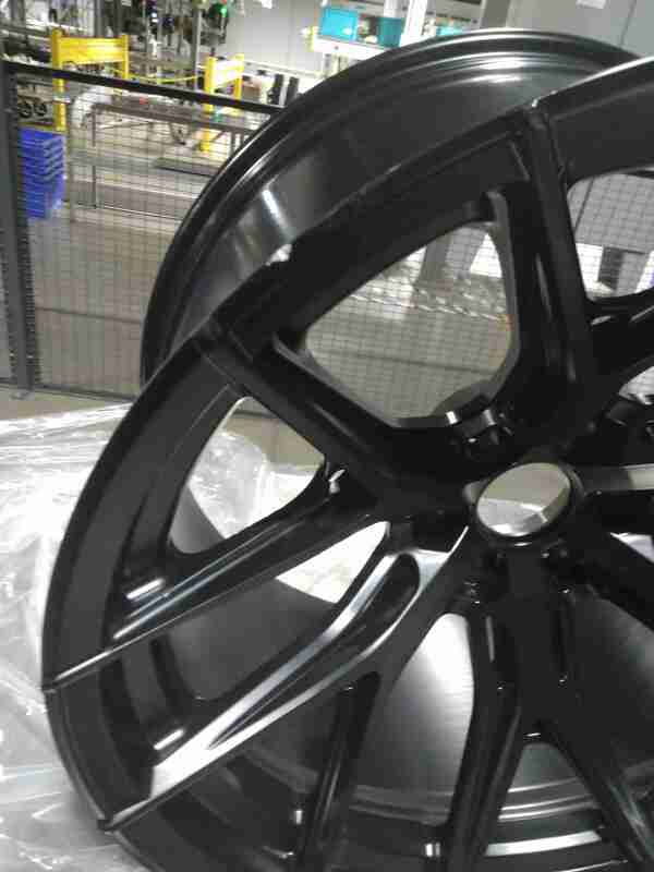 *OPEN BOX / SCRATCH & DENT*  Vossen HF6-4 22x12 / 6x139.7 / ET-44 / Ultra Deep Face / 106.1 - Satin Black Wheel