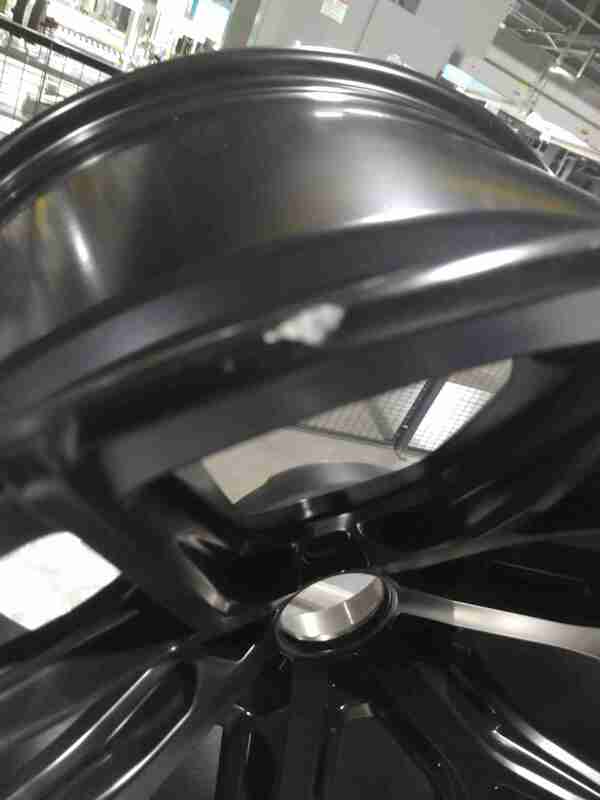 *OPEN BOX / SCRATCH & DENT*  Vossen HF6-4 22x12 / 6x139.7 / ET-44 / Ultra Deep Face / 106.1 - Satin Black Wheel
