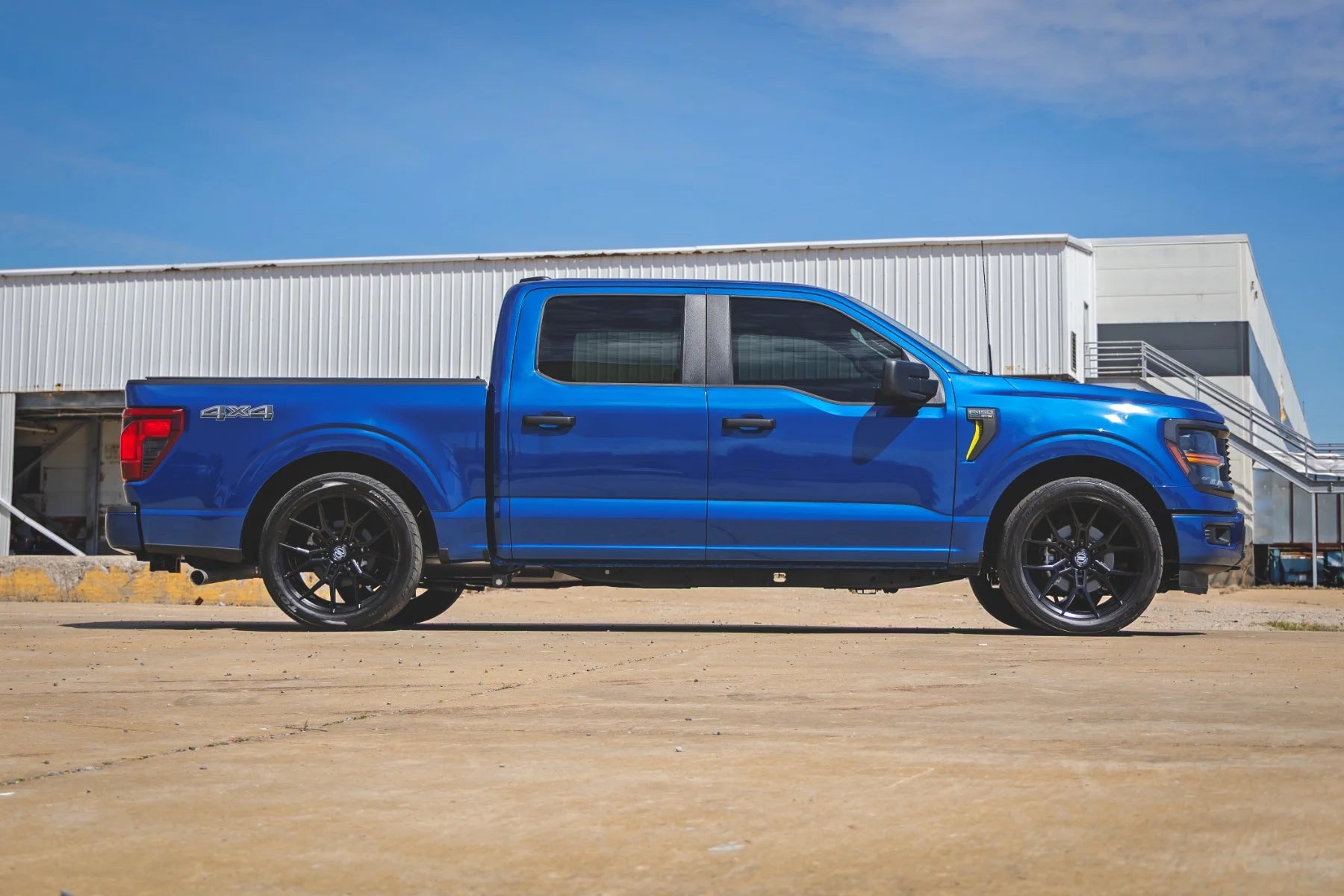Rough Country 2 Inch Lowering Kit 4 Inch Rear Lowering | M1 | Ford F150 (2015-2025)