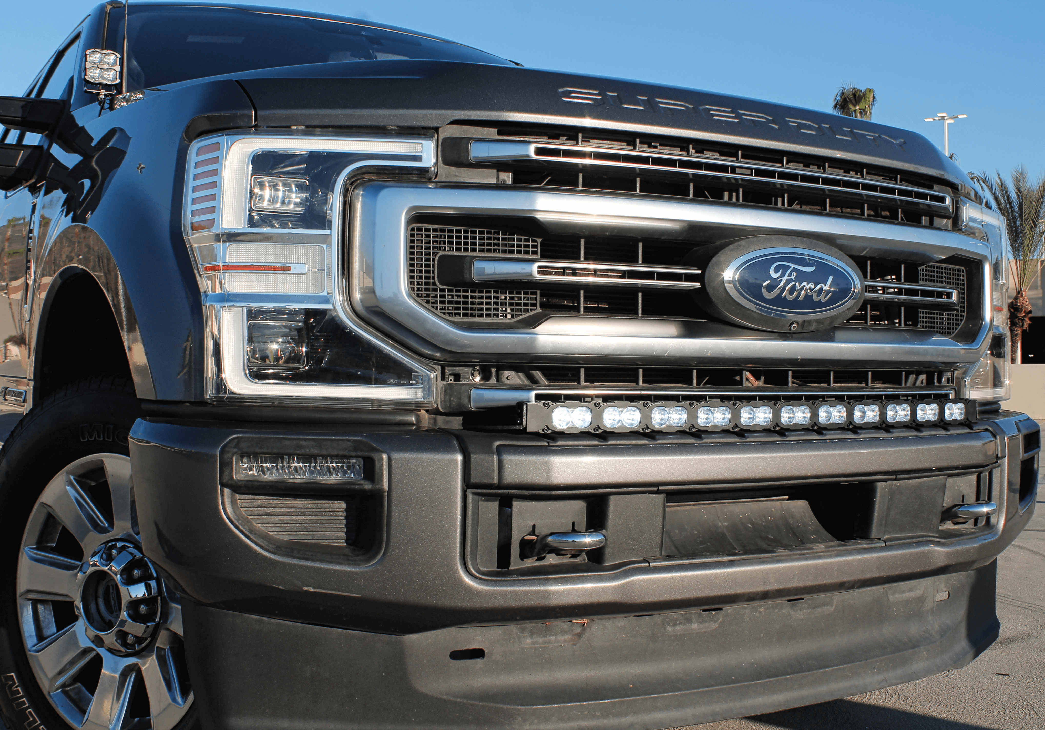 2020-22 Ford Super Duty  F250 F350 F450 40in Light Bar PRO