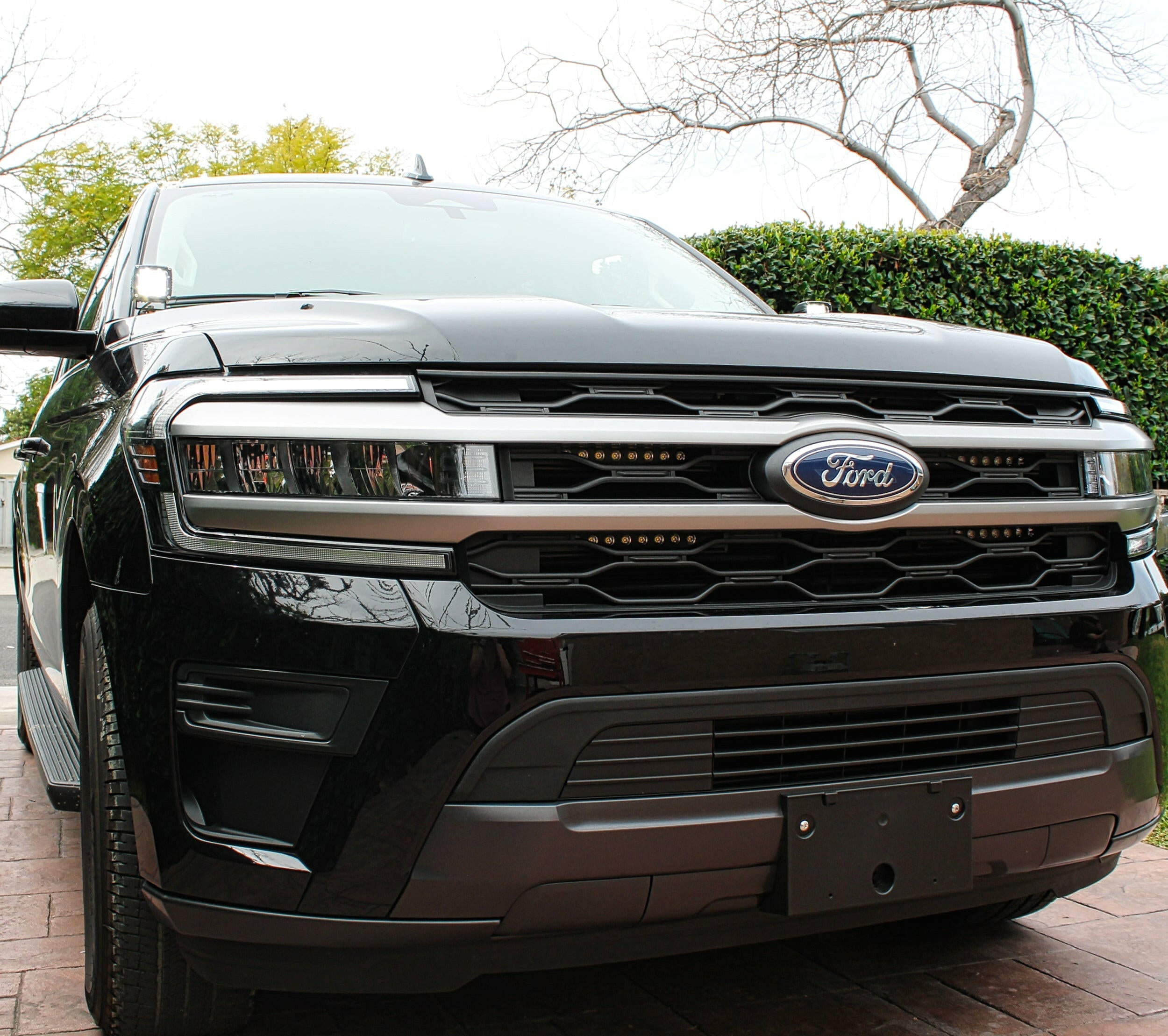 2022-2024 Ford Expedition (4) 11in Light Bars