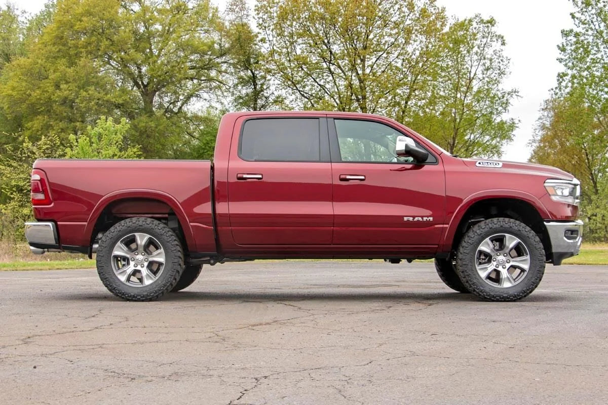 Rough Country 3.5 Inch Lift Kit Ram 1500 2WD/4WD (2019-2026) W/ M1 Struts & Shocks & Red Upper Control Arms