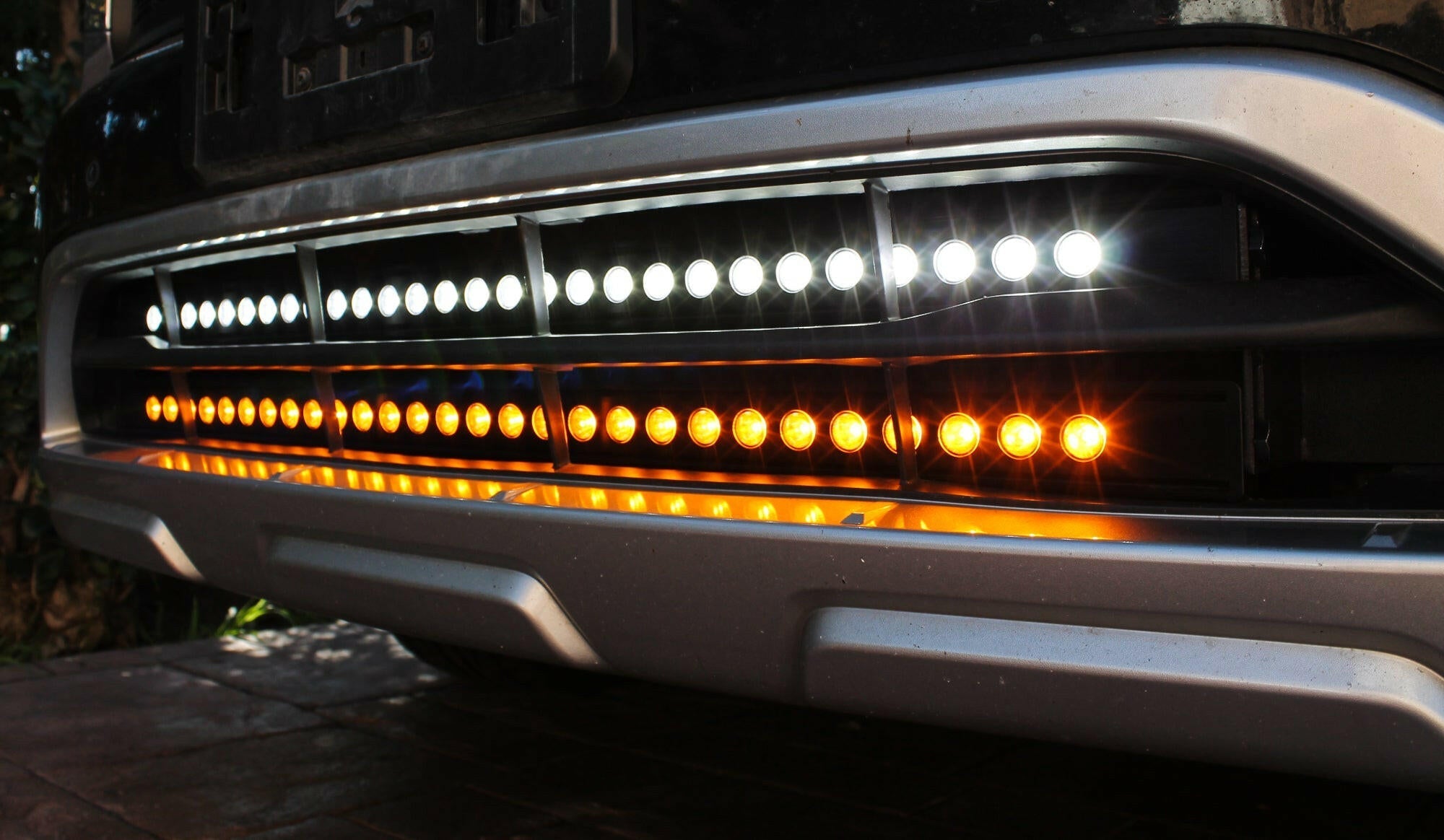 2022+ Mitsubishi Outlander Dual 30s Light Bars