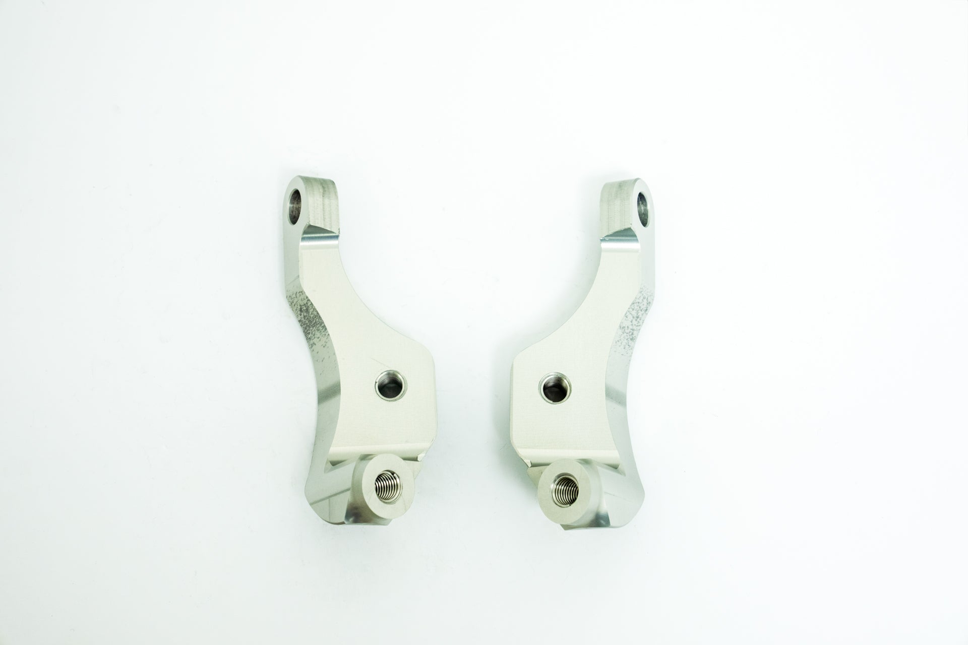 AAD "Demon 170" Billet rear control arm bracket