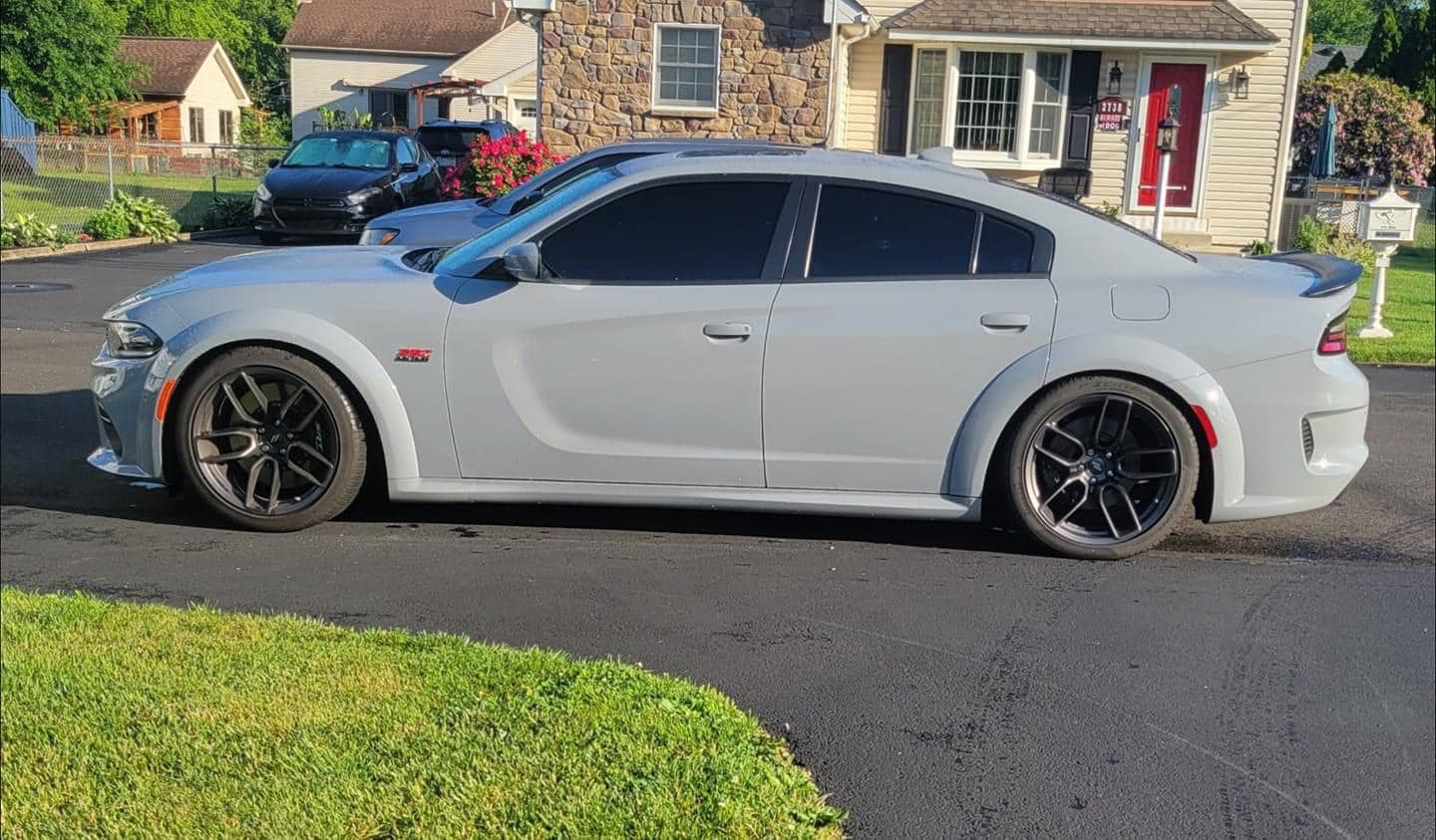 11-23 Dodge Charger/Challenger/300  Scatpack/ Hellcat Lowering Package