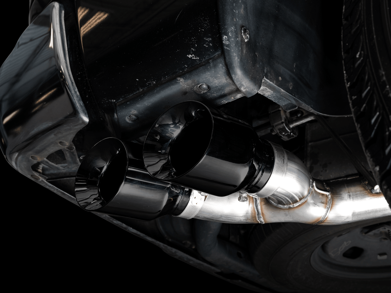 AWE 0FG Exhaust Suite for the 4th Gen RAM 1500 5.7L (without bumper cutouts)