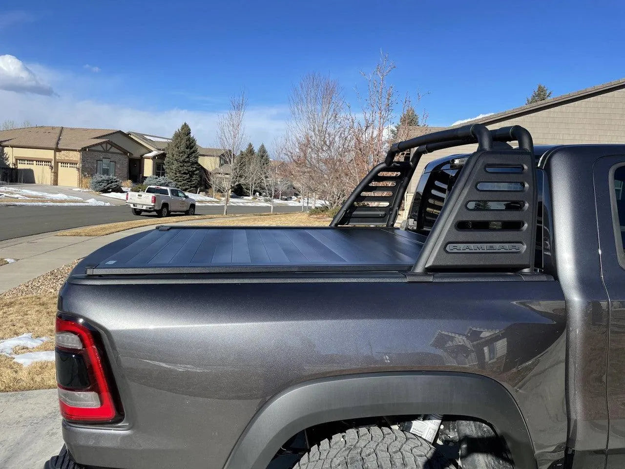 RETRAXPRO MX 2019-2025 Ram 1500 5'7" (Rebel / 2021+ Ram TRX)