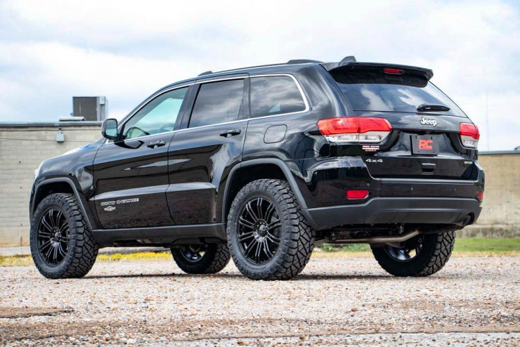 Rough Country 2011-2022 Jeep Grand Cherokee 2.5 Inch Lift Kit